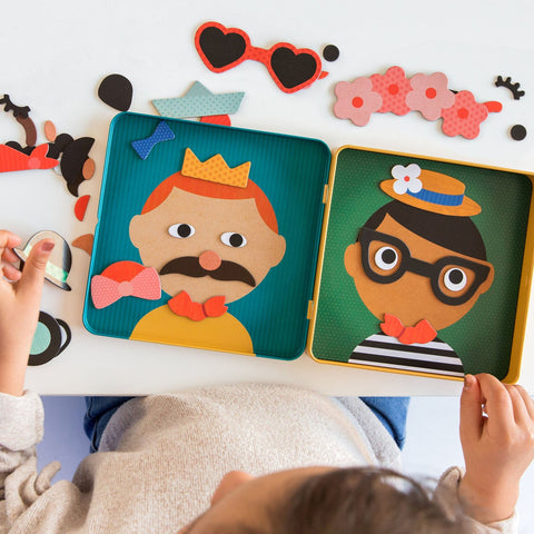 Funny Faces On-The-Go Magnetic Play Set