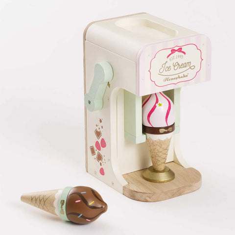 Ice Cream Machine &  Cones