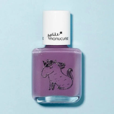 Petite Manucurist