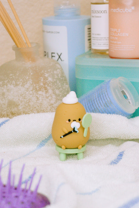 SMOKO TAYTO BATHROOM BLIND BOX FIGURE