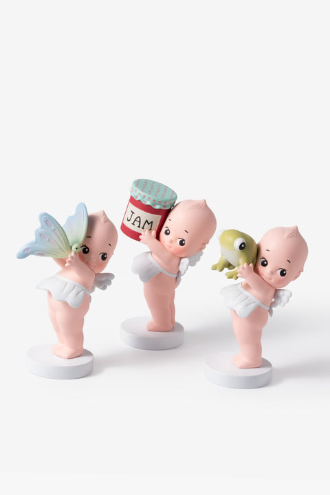 SMOKO KEWPIE®️ HOLDING THINGS BLIND BOX FIGURE