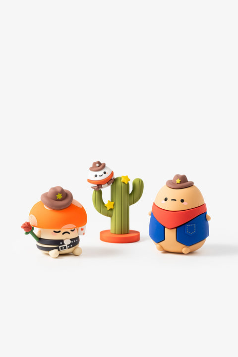 SMOKO FRIENDS WILD WEST BLIND BOX FIGURE