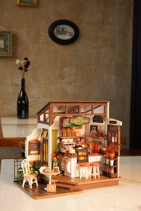 DG162 No.17 Café Rolife Diy Miniature House Craft Dollhouse