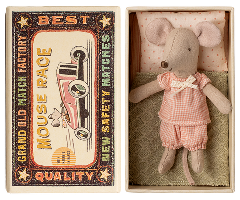 Little Sister Mouse in Matchbox (magnets in both paws)