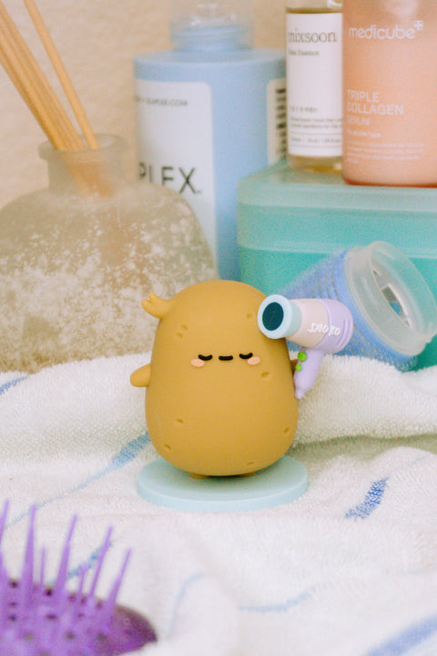 SMOKO TAYTO BATHROOM BLIND BOX FIGURE