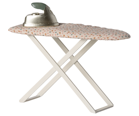 Iron and Ironing Board, Mouse - Pink